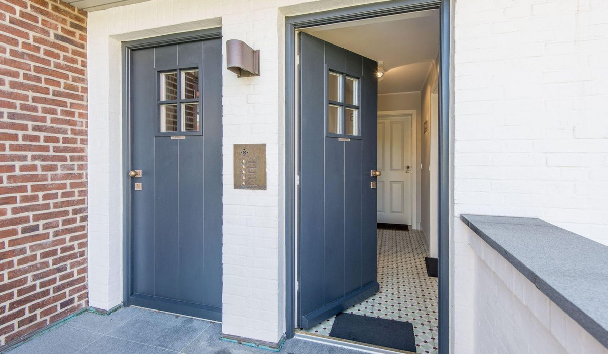 Villa Maybach, Whg. 7 Blauer Salon