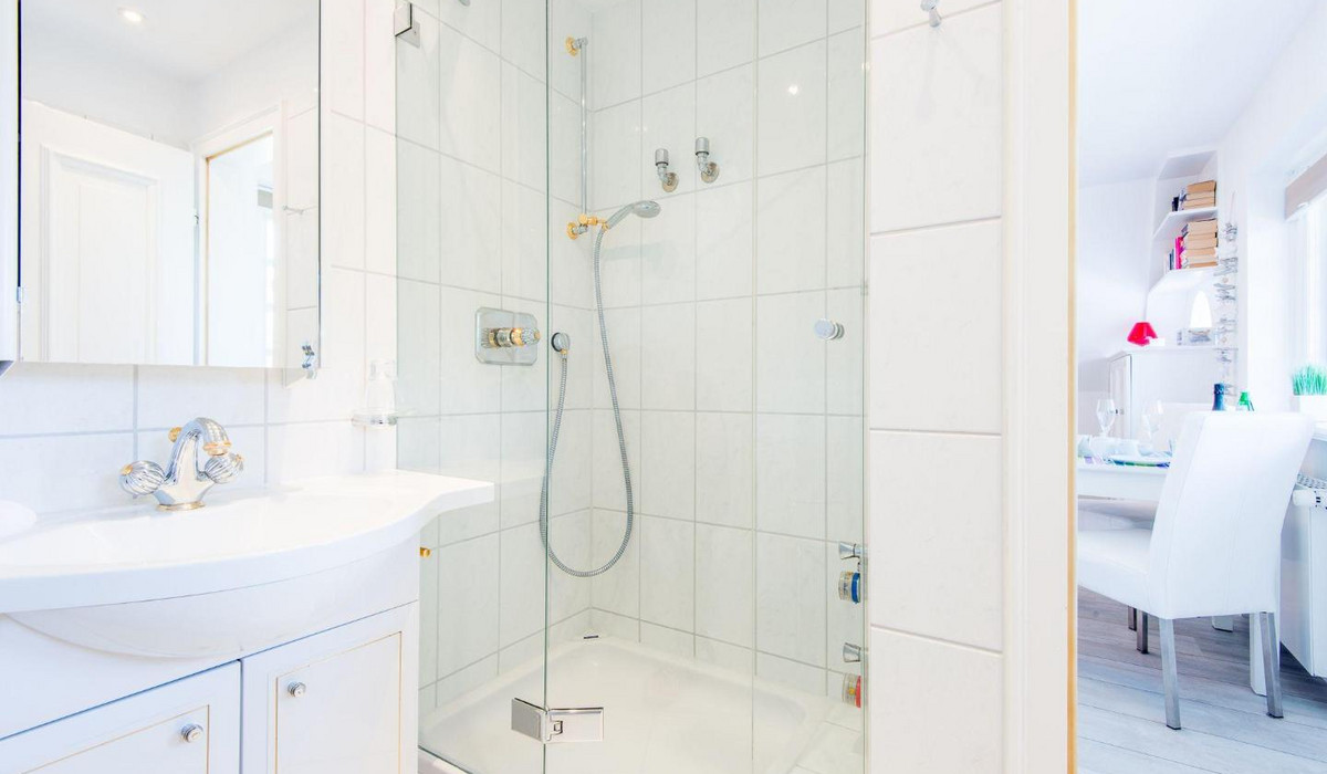 Nuur Hiir Hüs, Whg. 4