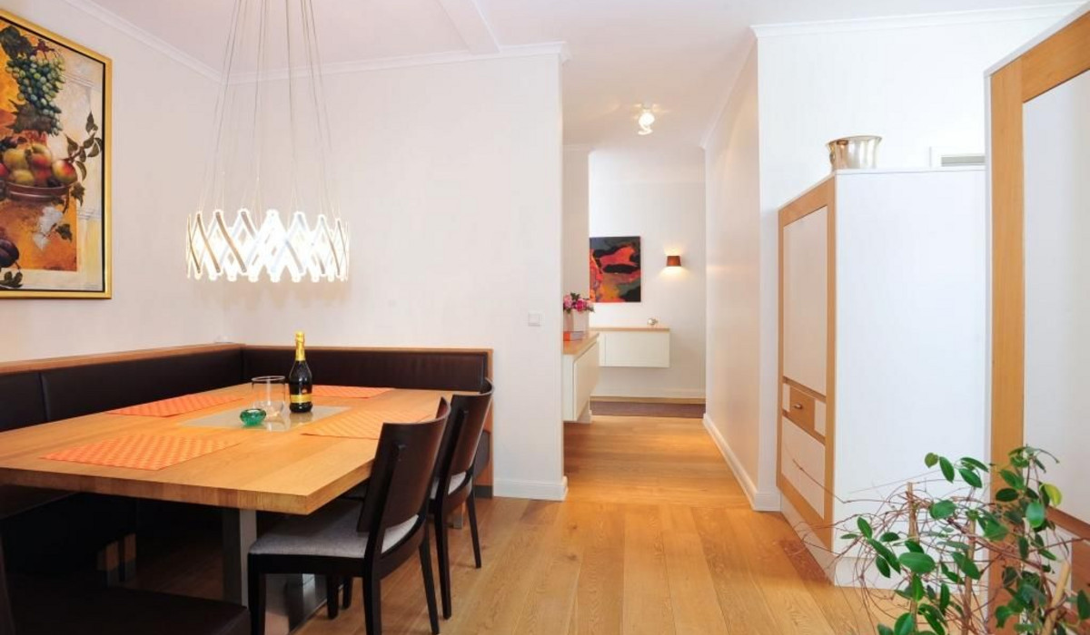 Die Villa 1903, Whg. 2