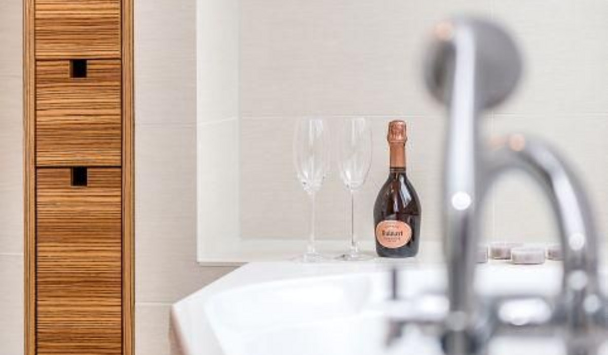 Die Villa 1903, Whg. 6