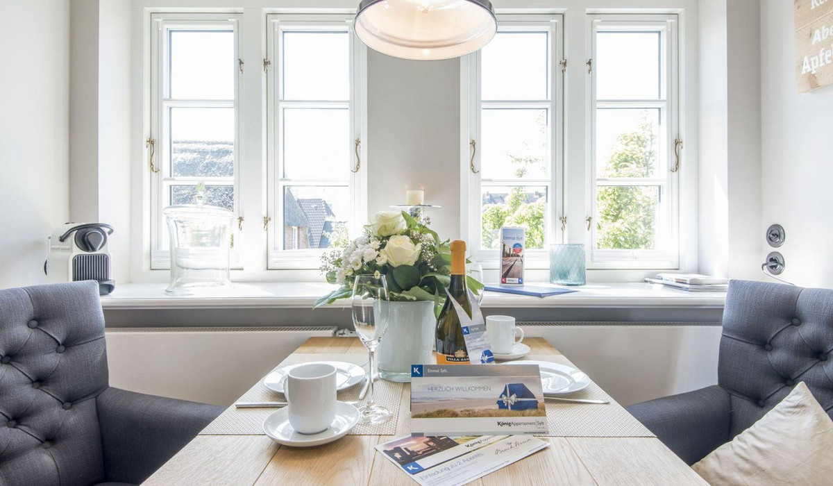 Villa Maybach, Whg. 7 Blauer Salon