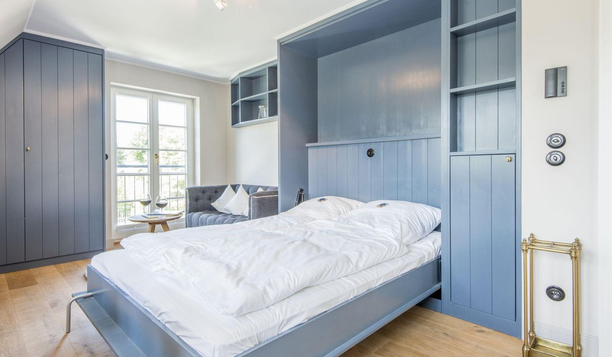 Villa Maybach, Whg. 7 Blauer Salon