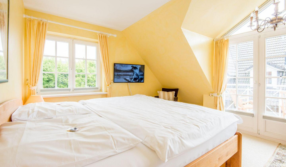 Haus Wenningstedter Weg 12, Haushälfte B