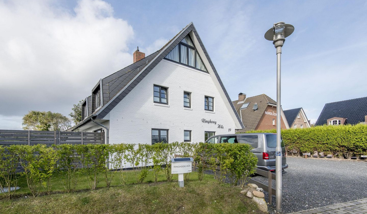 - Whg. 1 "Friedrichshain"