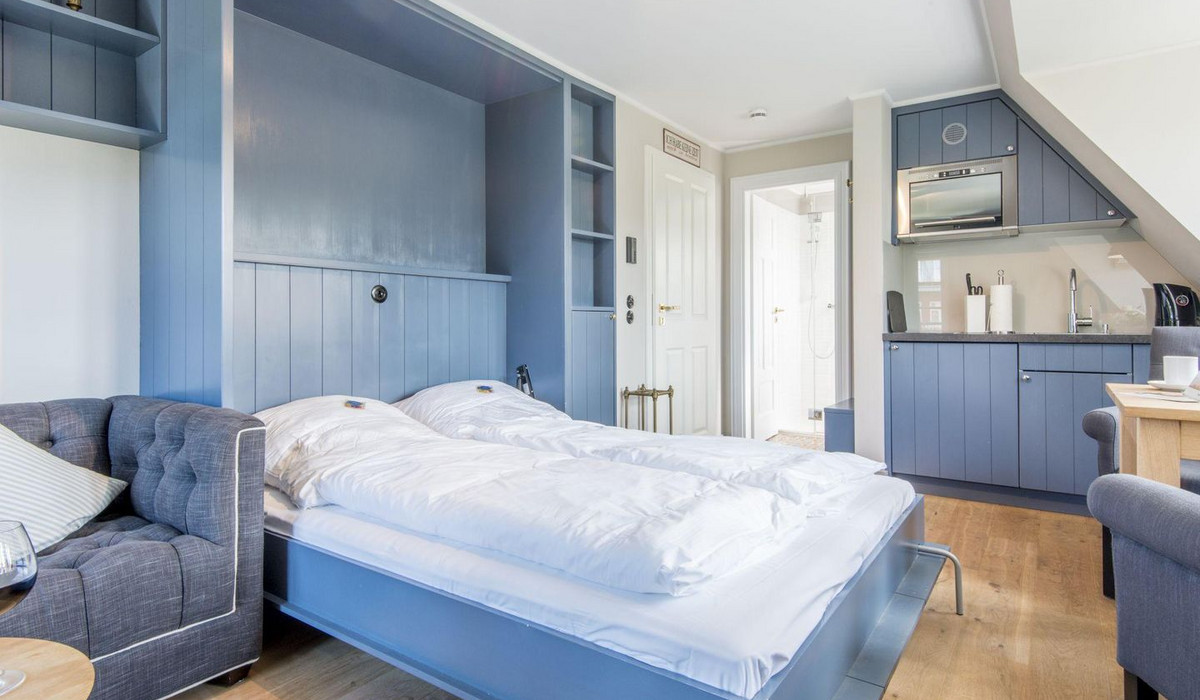 Villa Maybach, Whg. 7 Blauer Salon