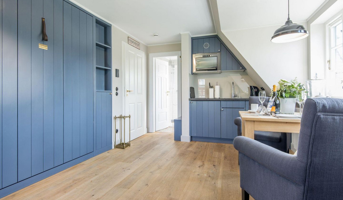 Villa Maybach, Whg. 7 Blauer Salon