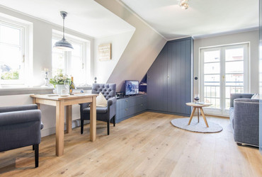 Villa Maybach, Whg. 7 Blauer Salon