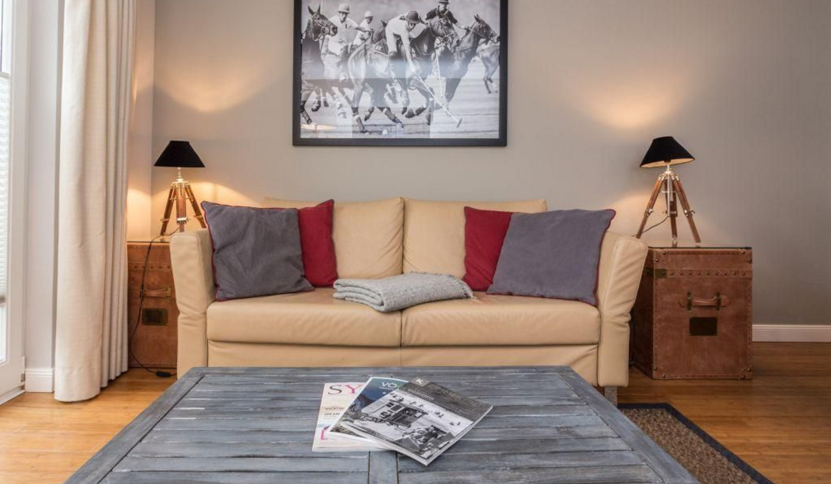 Die Villa 1903, Whg. 4