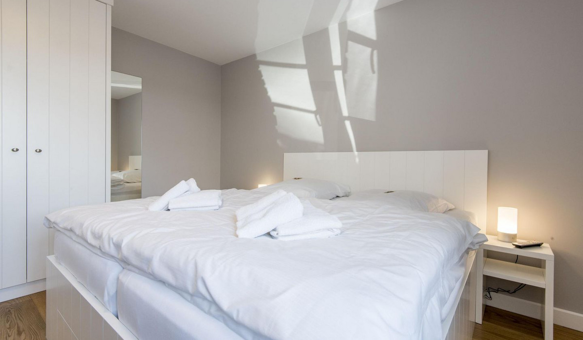 - Whg. 1 "Friedrichshain"