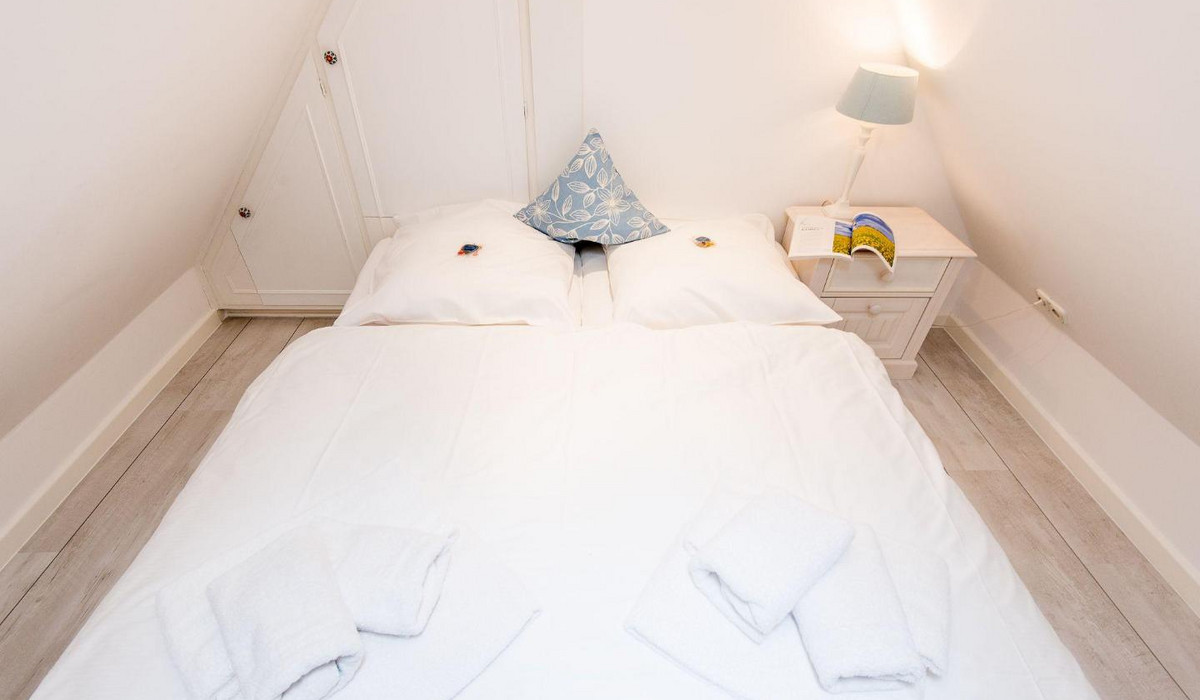 Nuur Hiir Hüs, Whg. 4